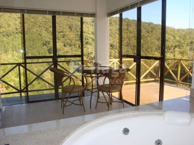 Fazenda de 2.300 m² em Rancho Queimado, SC