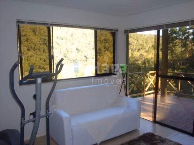 Fazenda de 2.300 m² em Rancho Queimado, SC