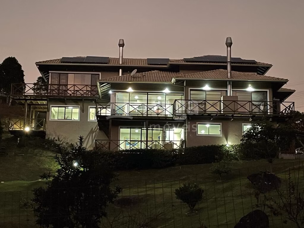 Fazenda de 2.300 m² em Rancho Queimado, SC