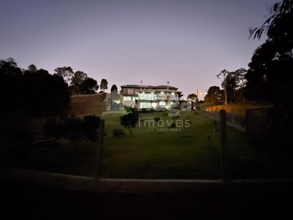 Fazenda de 2.300 m² em Rancho Queimado, SC