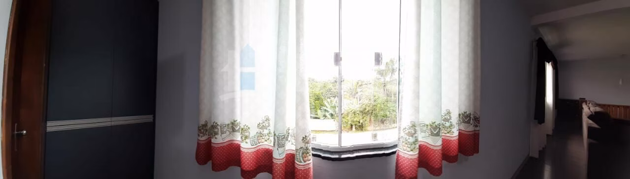 Casa de 412 m² em Itajaí, SC