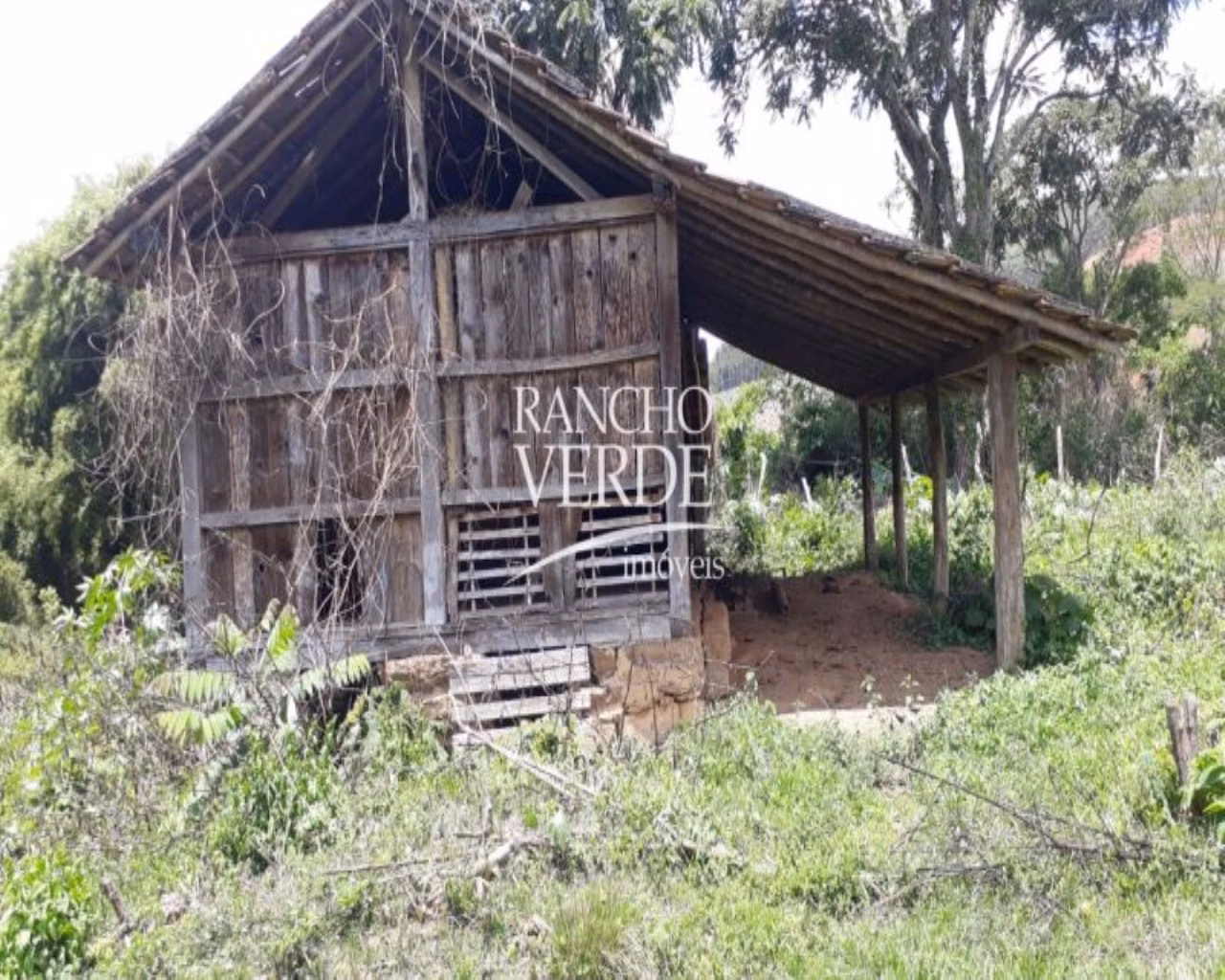 Fazenda de 169 ha em São Lourenço, MG