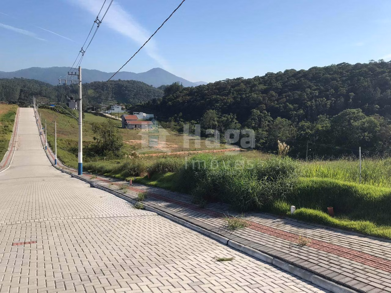 Terreno de 375 m² em Guabiruba, SC
