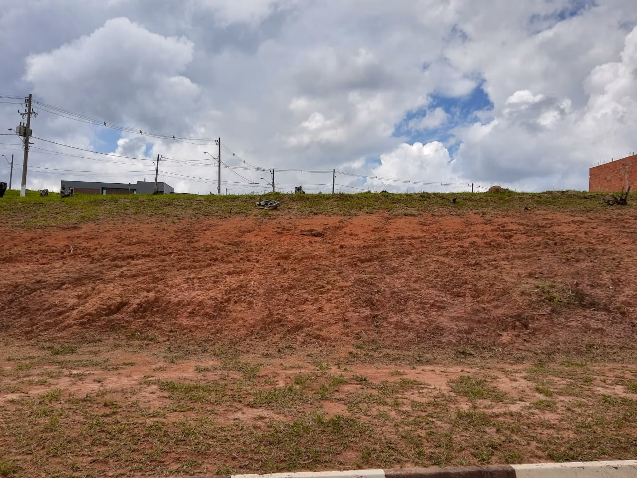 Terreno de 526 m² em Vargem Grande Paulista, SP