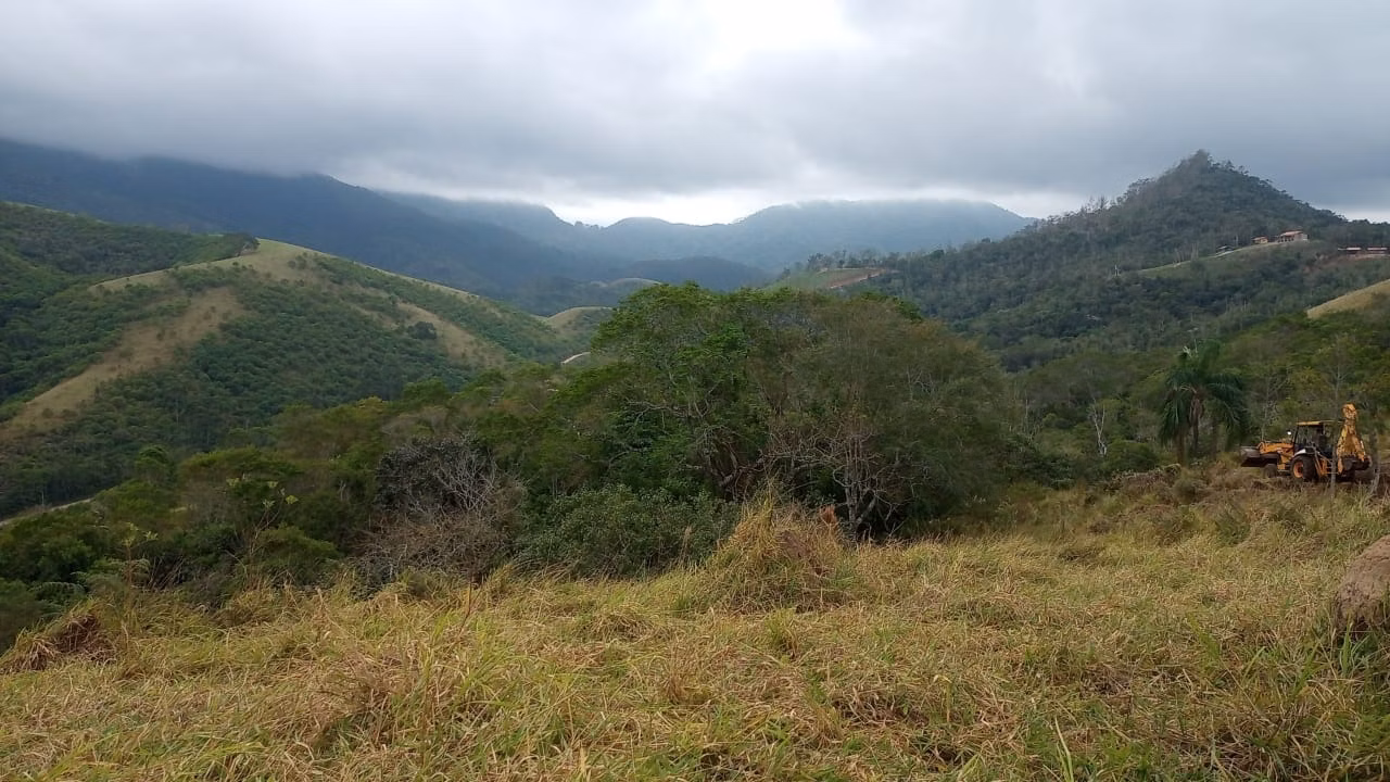 Terreno de 2 ha em São José dos Campos, SP