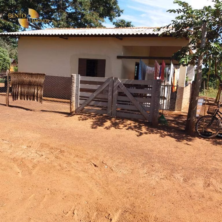 Fazenda de 370 ha em Acorizal, MT