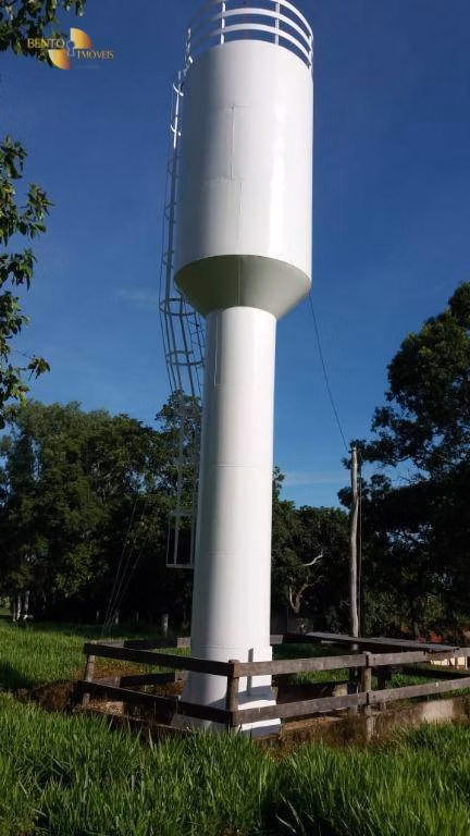 Fazenda de 370 ha em Acorizal, MT
