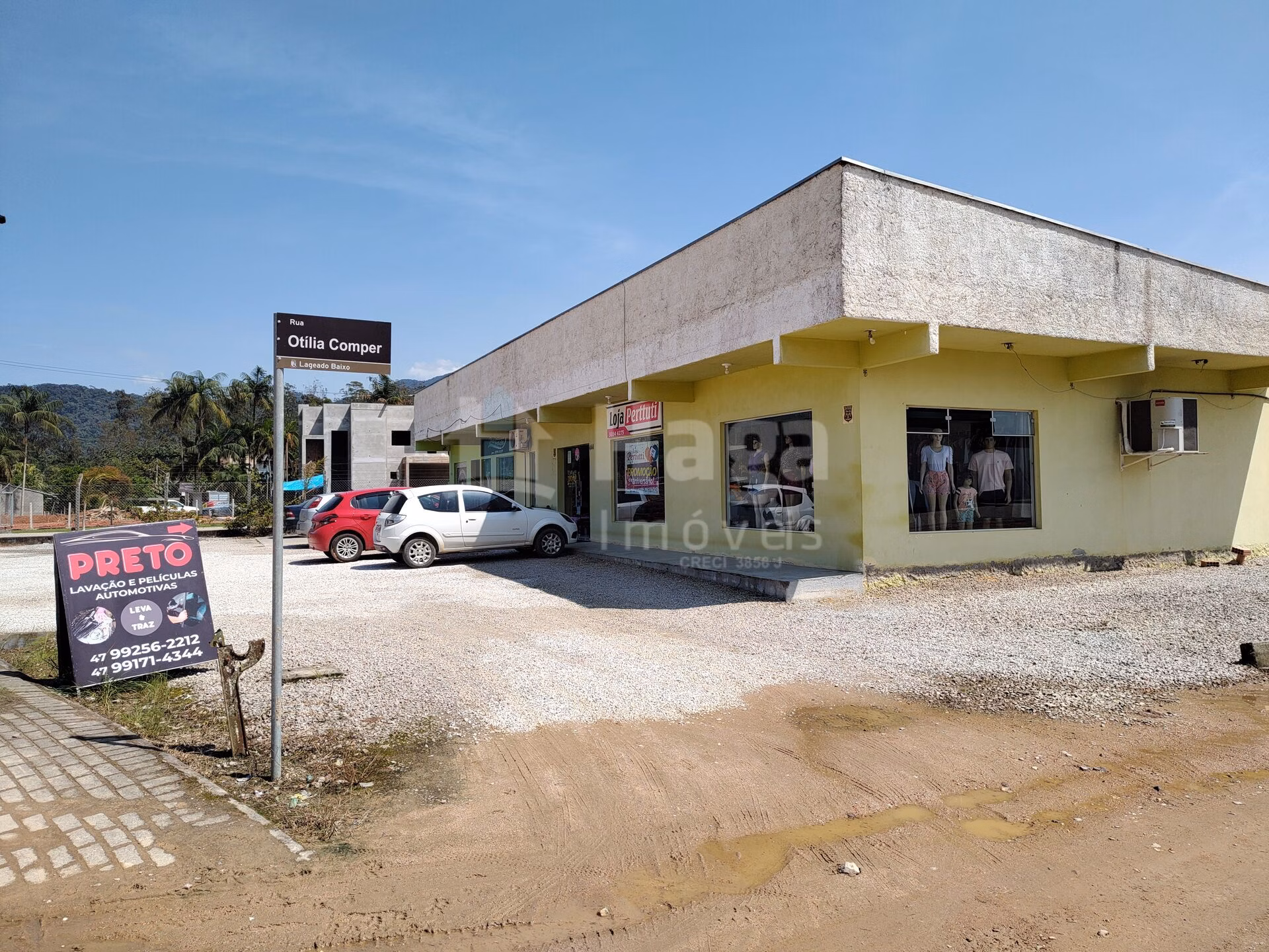 Terreno de 2.052 m² em Guabiruba, SC