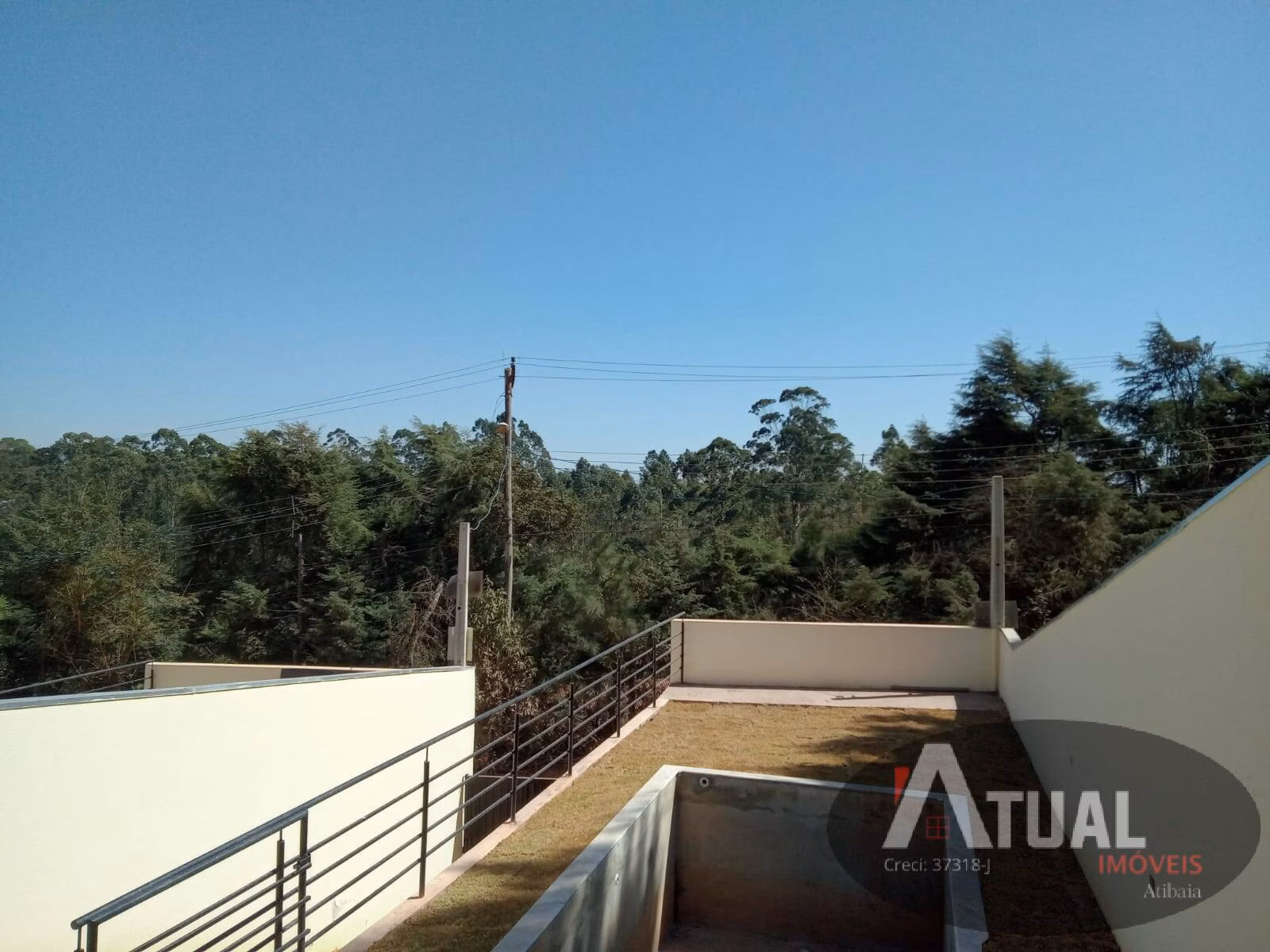 Casa de 270 m² em Mairiporã, SP