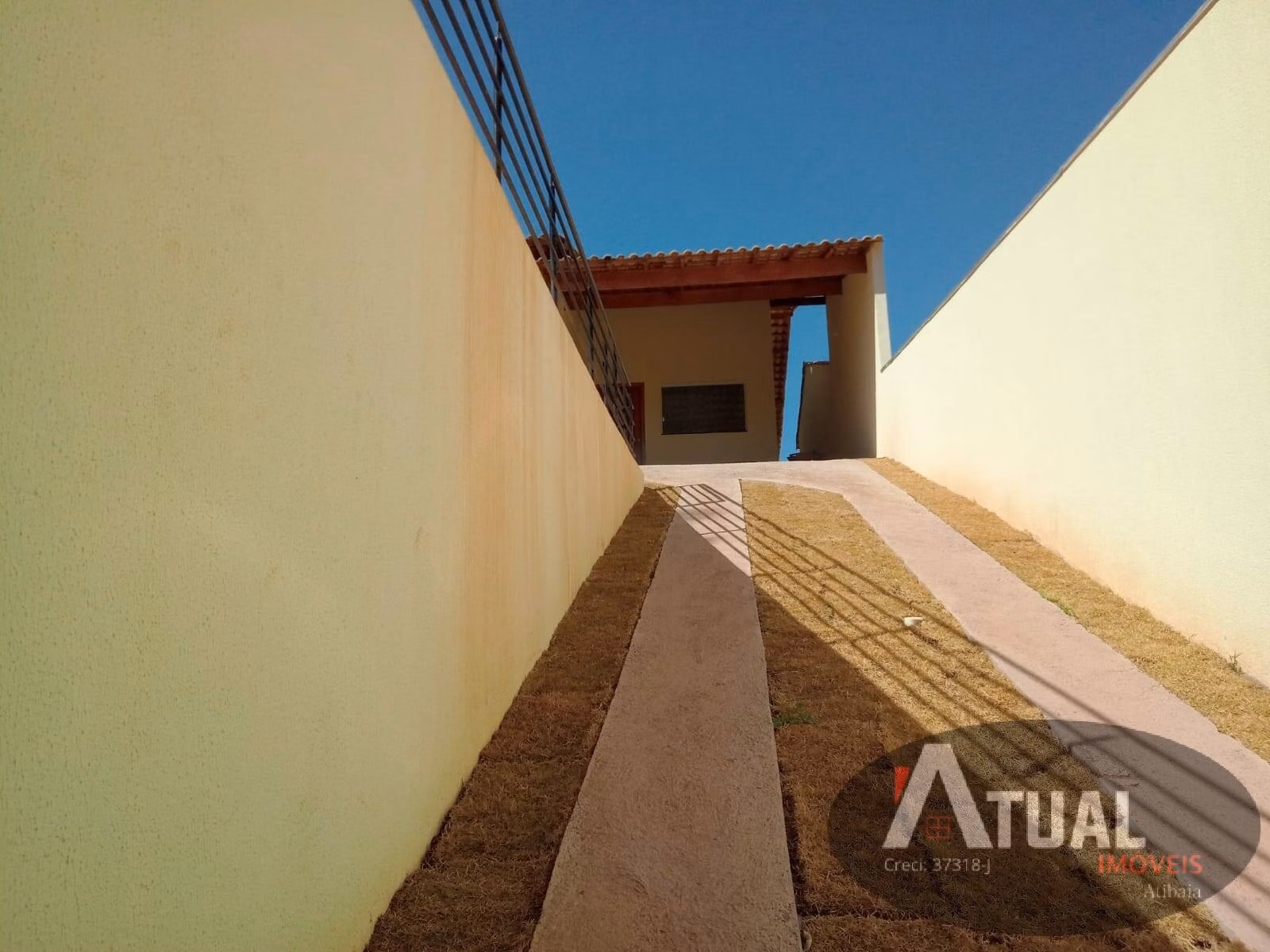 Casa de 270 m² em Mairiporã, SP