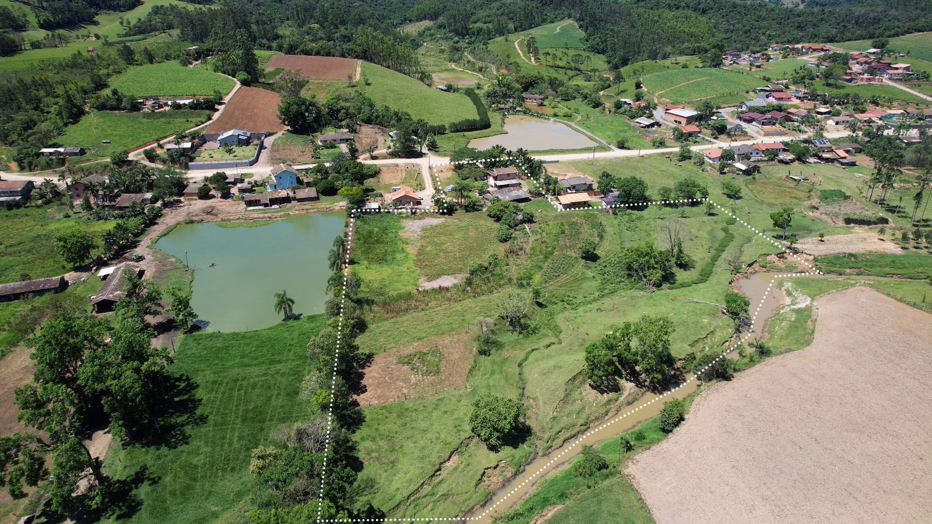 Sítio de 2 ha em Vitor Meireles, SC