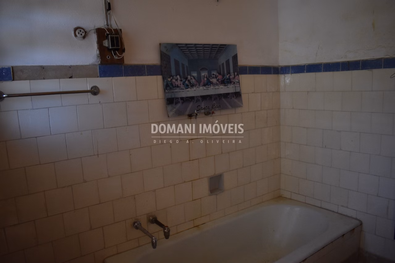 Casa de 2.650 m² em Campos do Jordão, SP