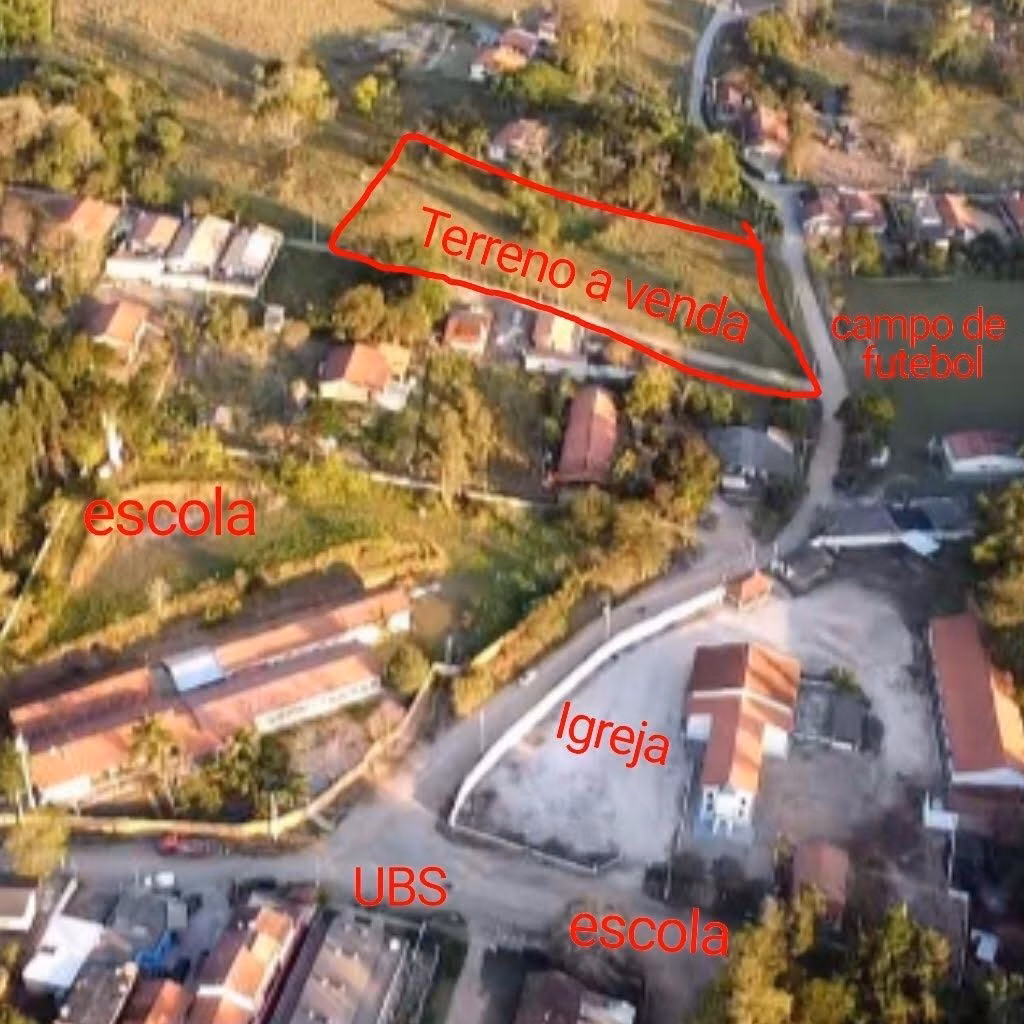 Terreno de 1.061 m² em Paraibuna, SP