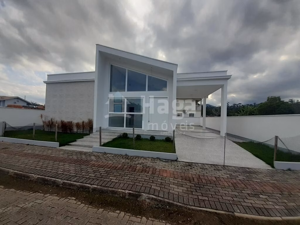Casa de 123 m² em Guabiruba, SC