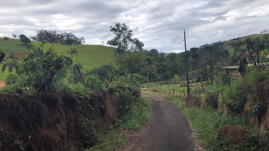 Terreno de 3.600 m² em Congonhal, MG