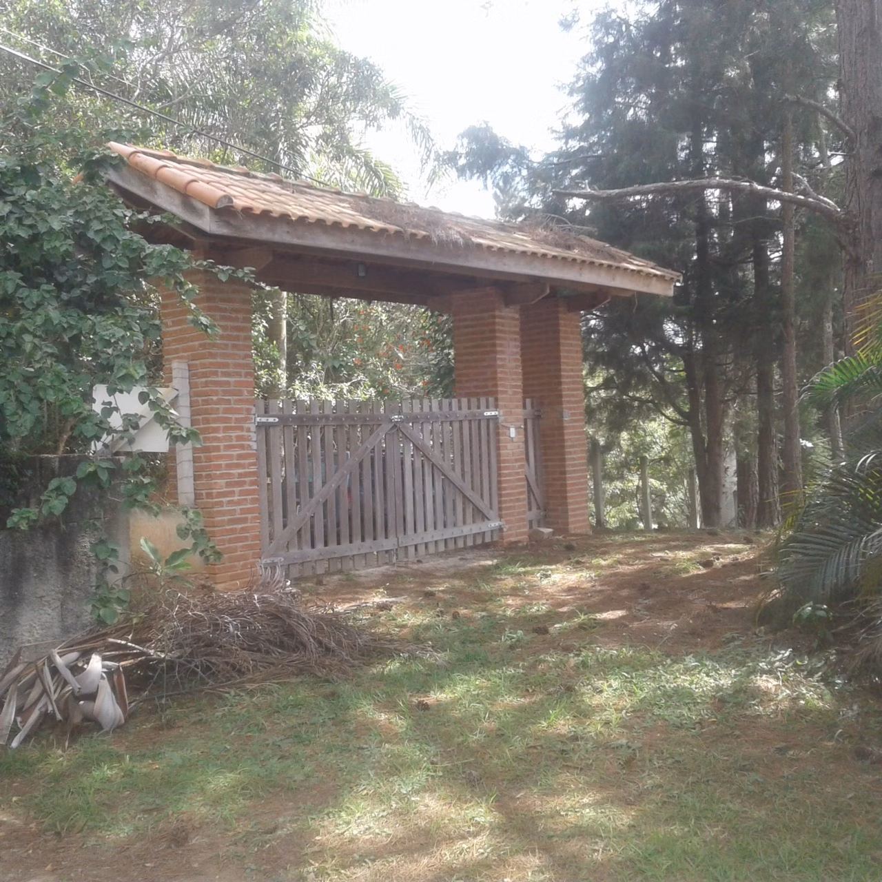 Chácara de 2.100 m² em Jacareí, SP