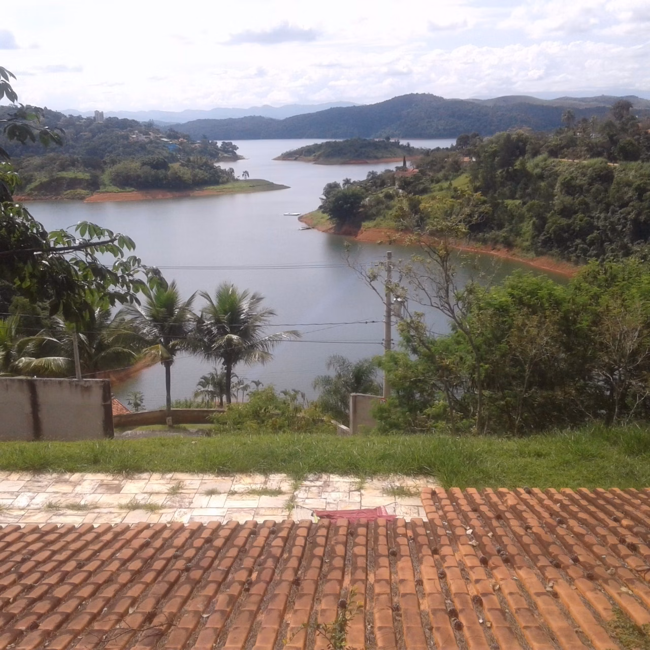 Chácara de 2.100 m² em Jacareí, SP