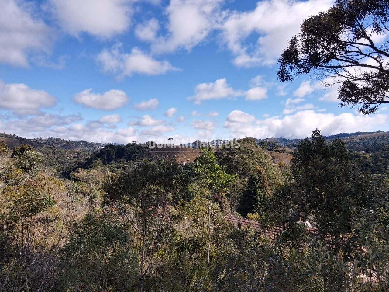 Plot of 1,300 m² in Campos do Jordão, SP, Brazil