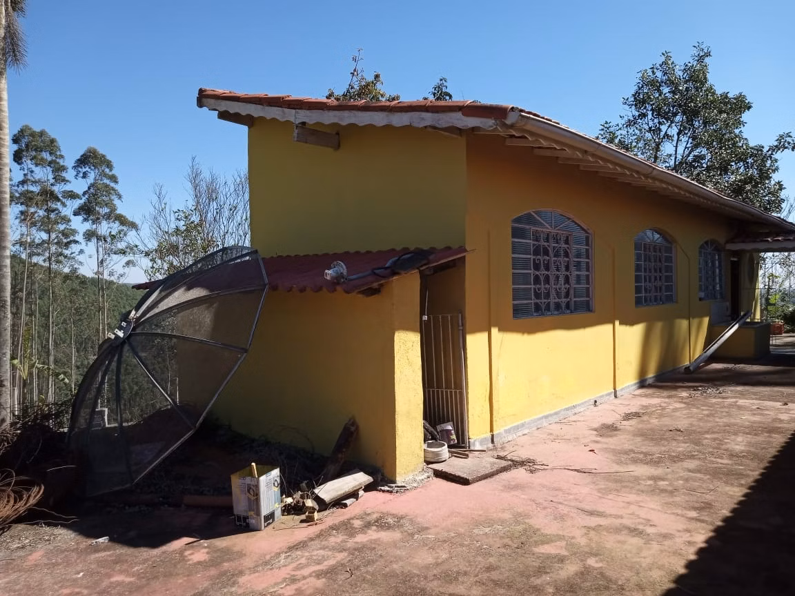 Sítio de 34 ha em Piedade, SP