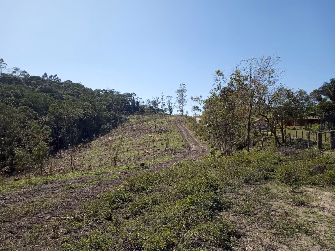 Sítio de 34 ha em Piedade, SP