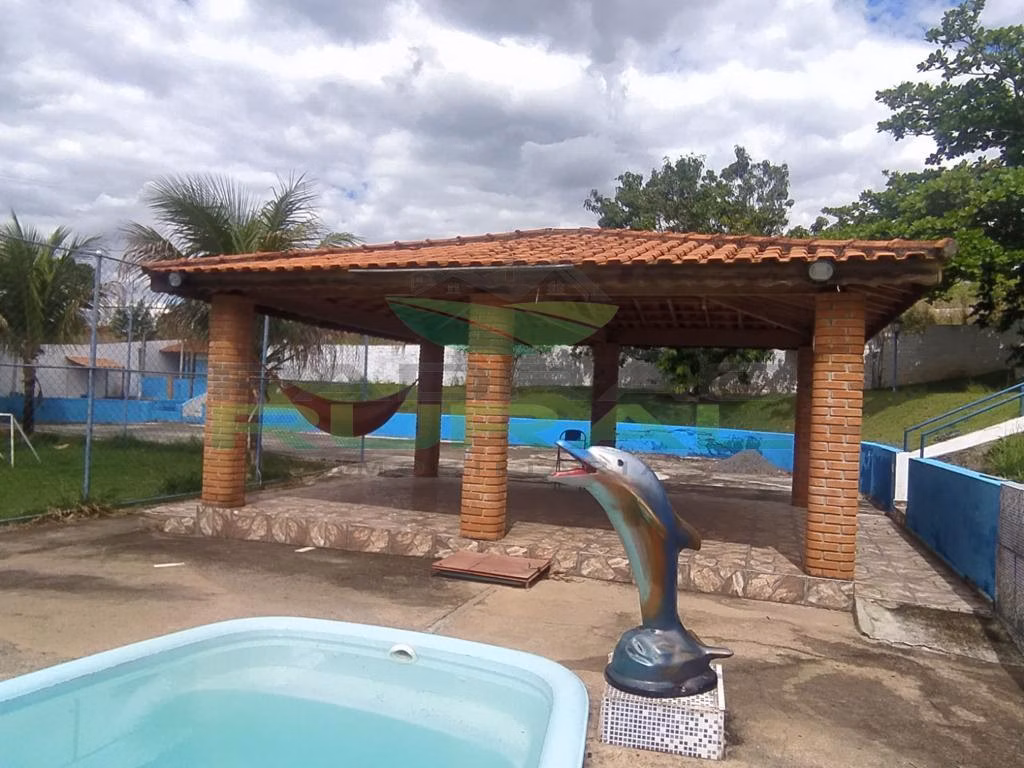Chácara de 2.000 m² em Porangaba, SP