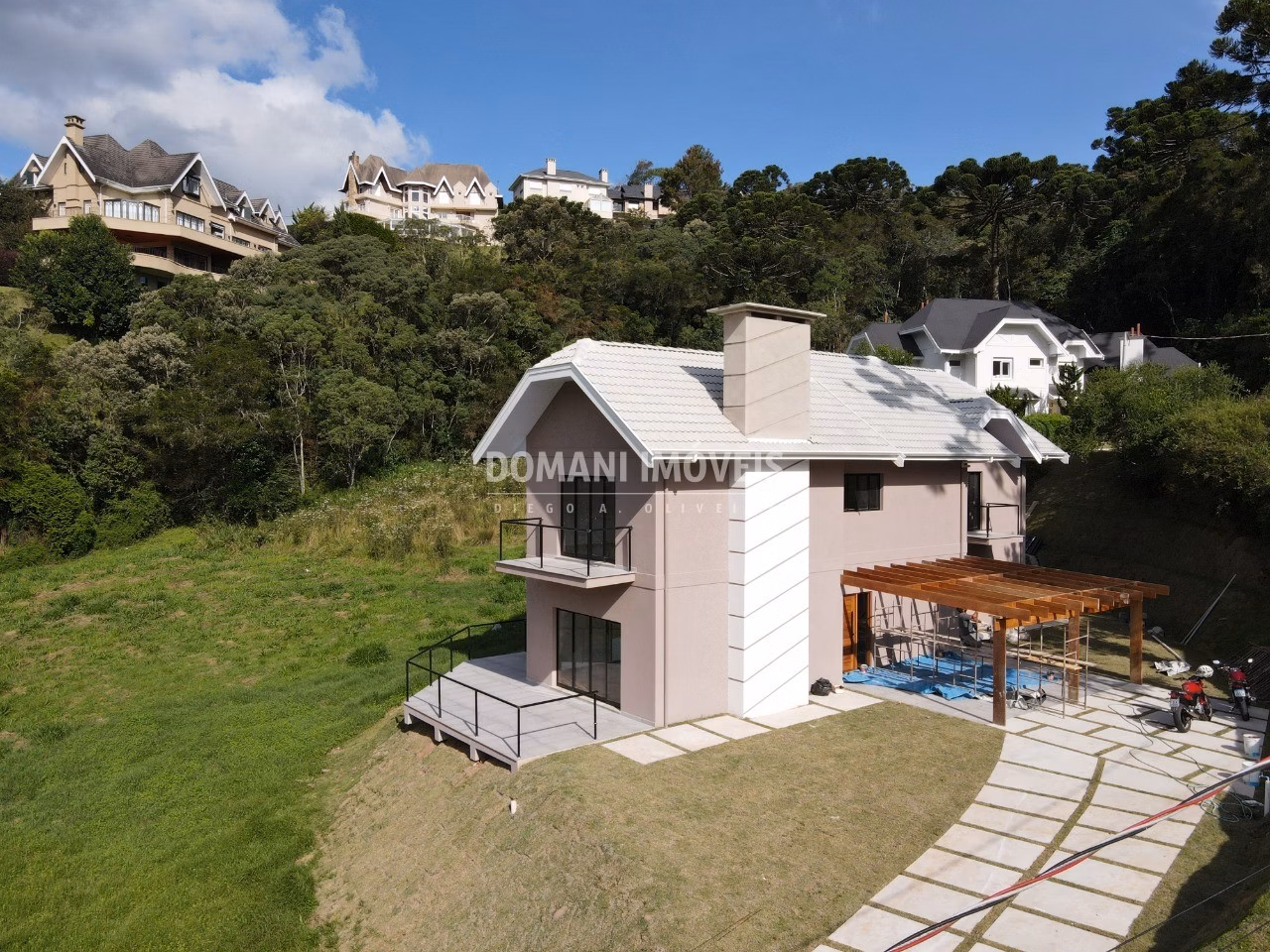 House of 1,220 m² in Campos do Jordão, SP, Brazil