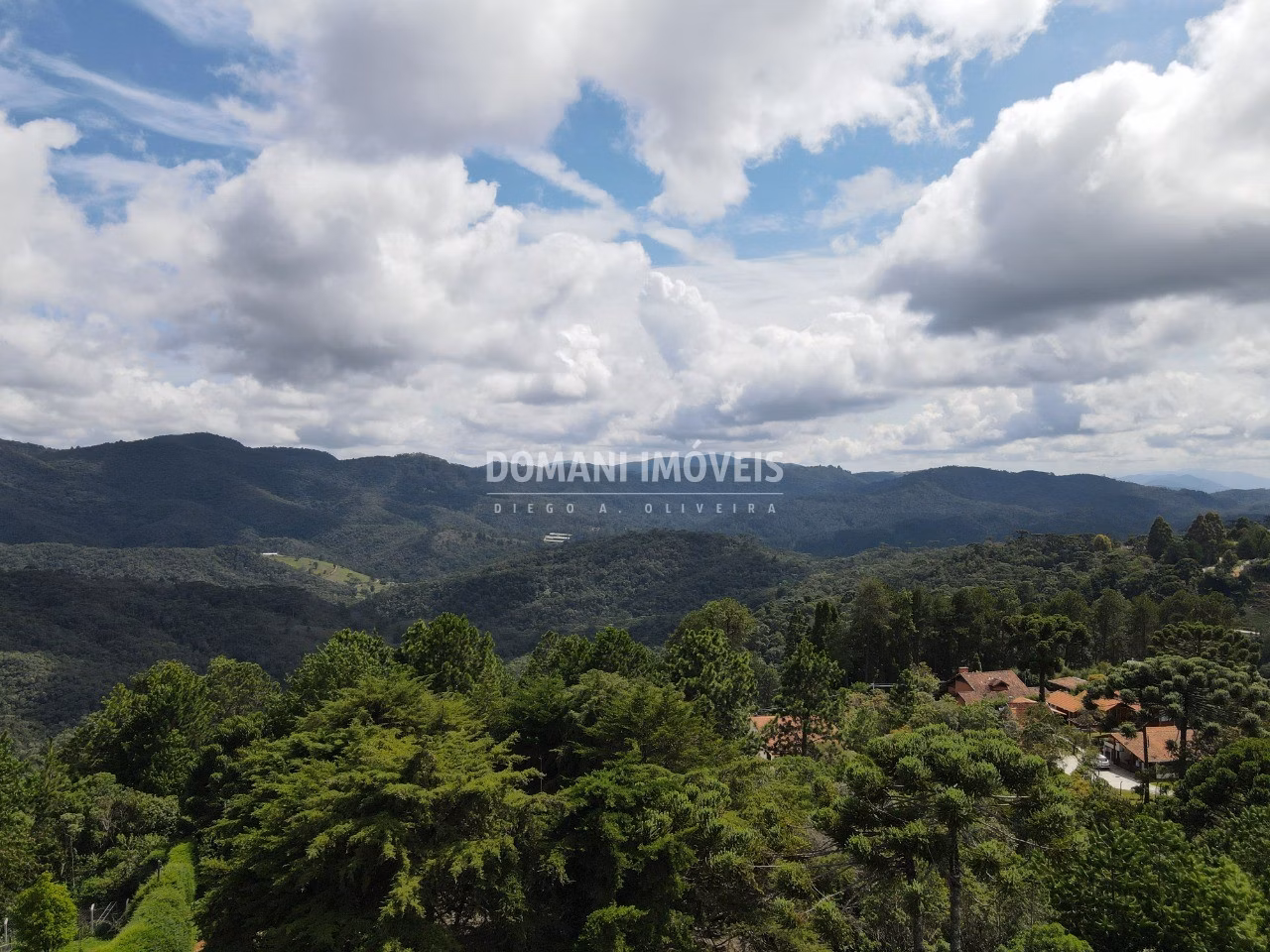 House of 4,000 m² in Campos do Jordão, SP, Brazil