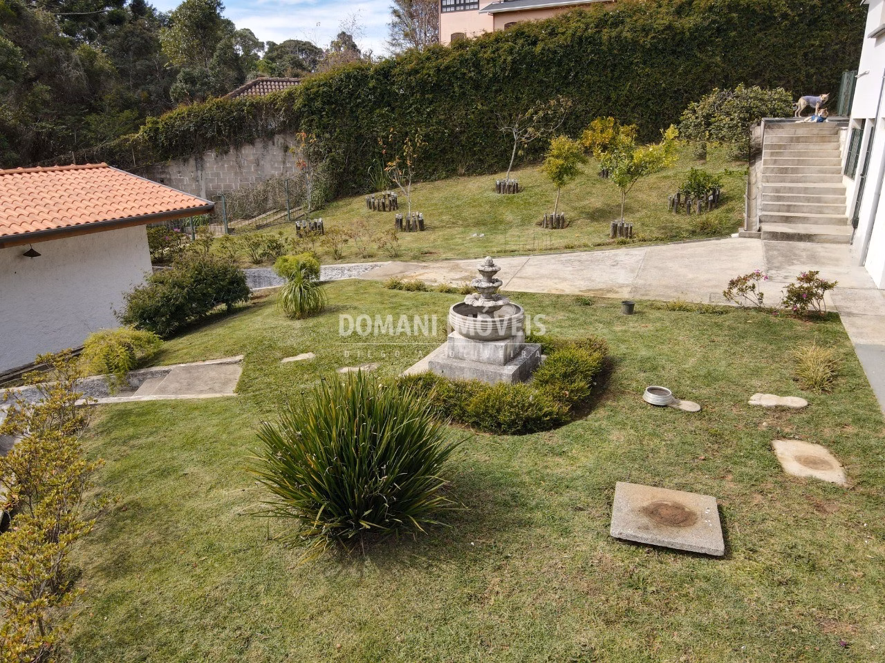 Casa de 1.115 m² em Campos do Jordão, SP