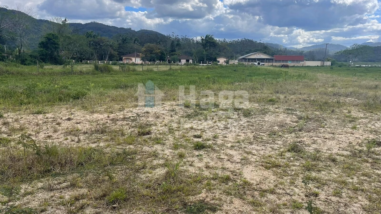 Terreno de 2.200 m² em Canelinha, SC