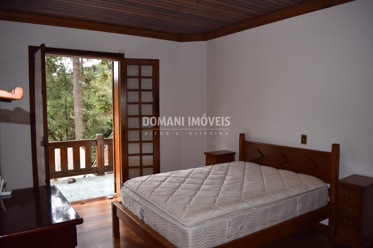 House of 1,070 m² in Campos do Jordão, SP, Brazil