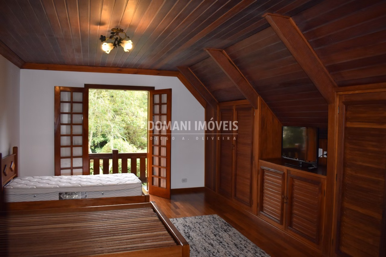 House of 1,070 m² in Campos do Jordão, SP, Brazil