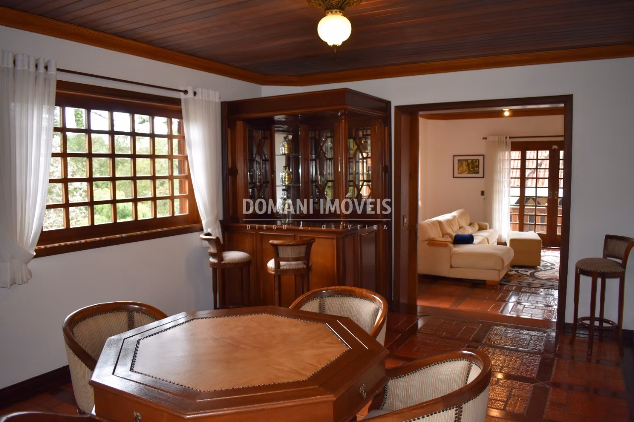 House of 1,070 m² in Campos do Jordão, SP, Brazil