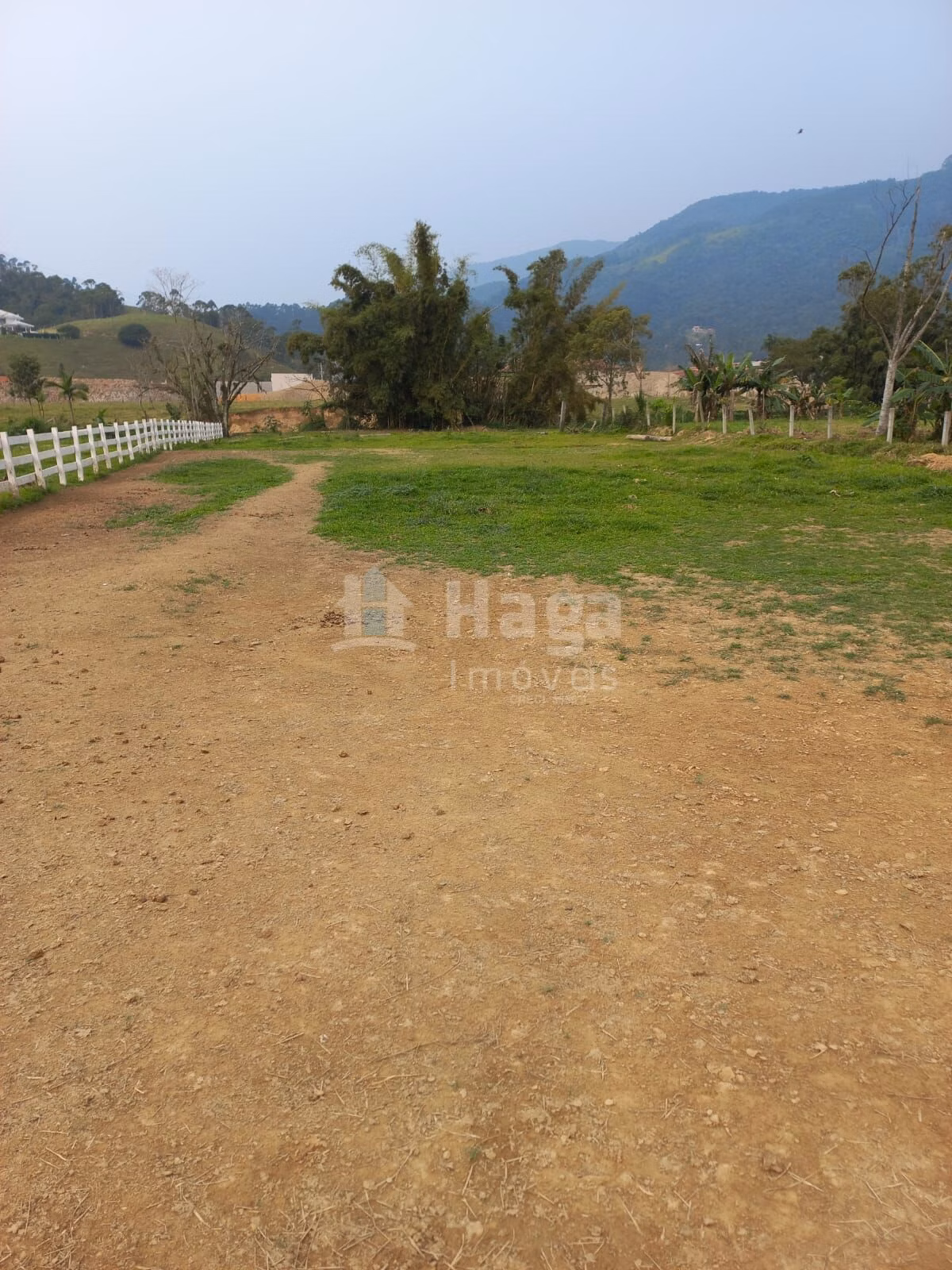 Fazenda de 4.000 m² em Canelinha, SC
