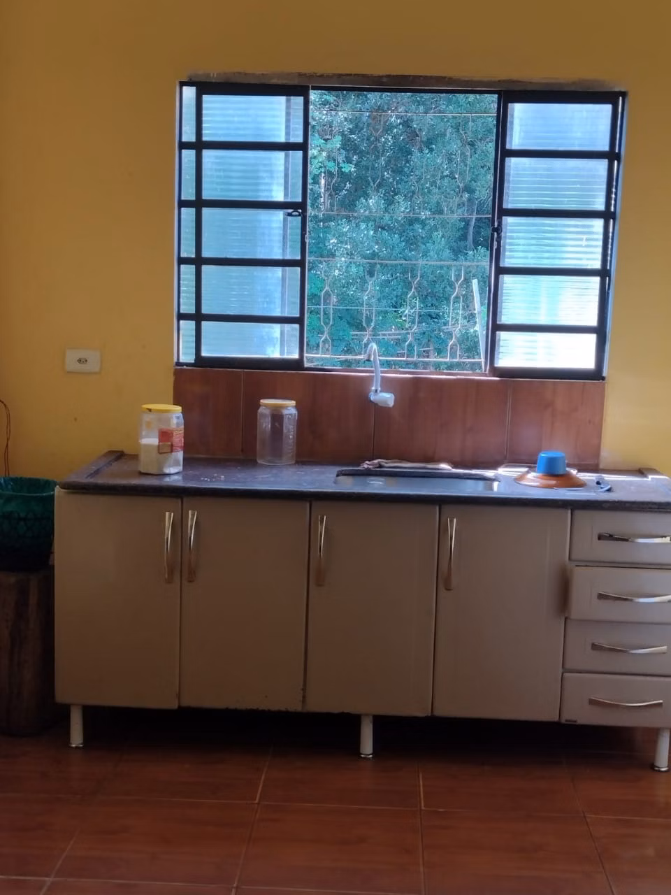 Chácara de 606 m² em Alambari, SP