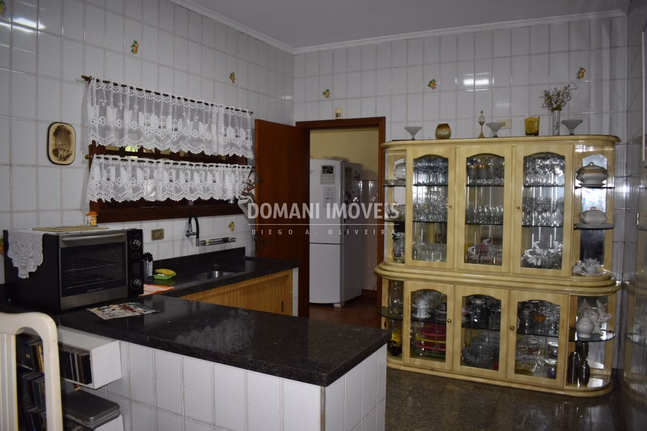 House of 2,460 m² in Campos do Jordão, SP, Brazil