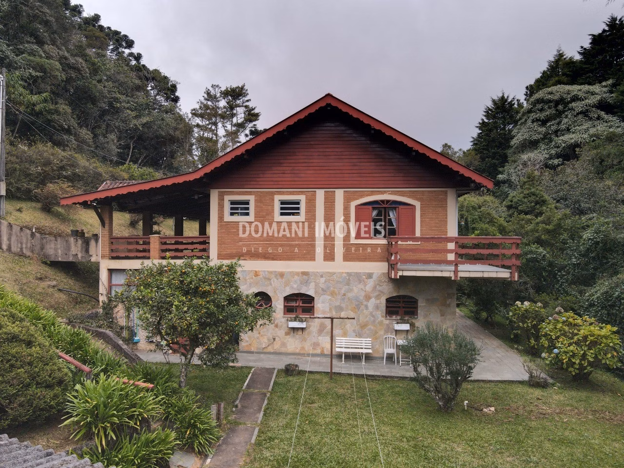 House of 2,460 m² in Campos do Jordão, SP, Brazil