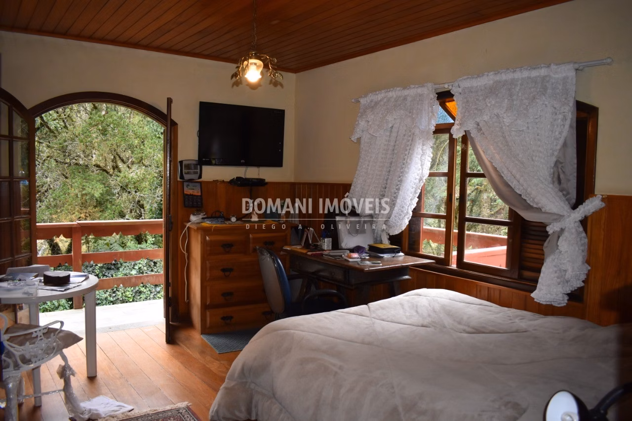 House of 2,460 m² in Campos do Jordão, SP, Brazil