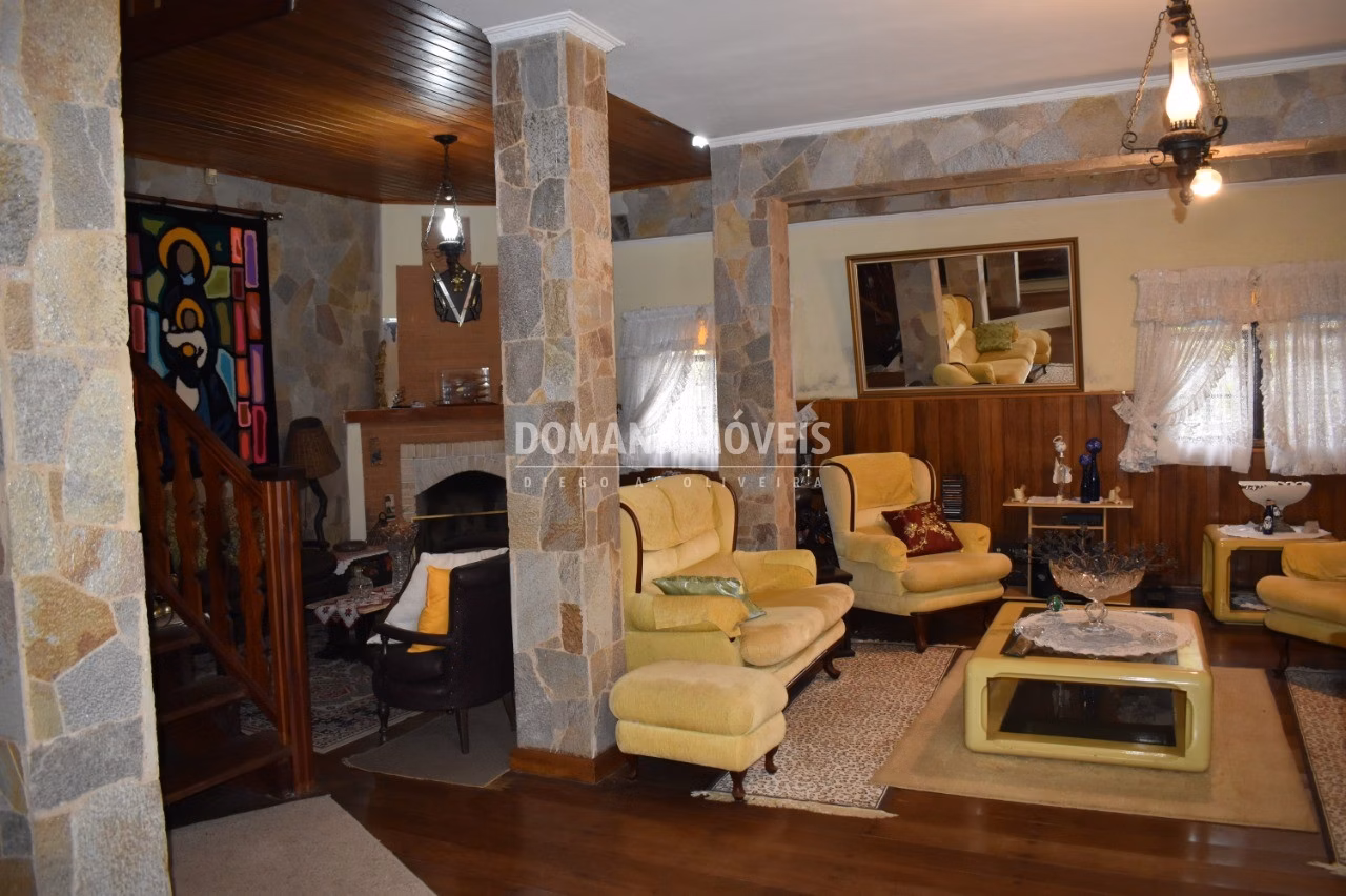 House of 2,460 m² in Campos do Jordão, SP, Brazil