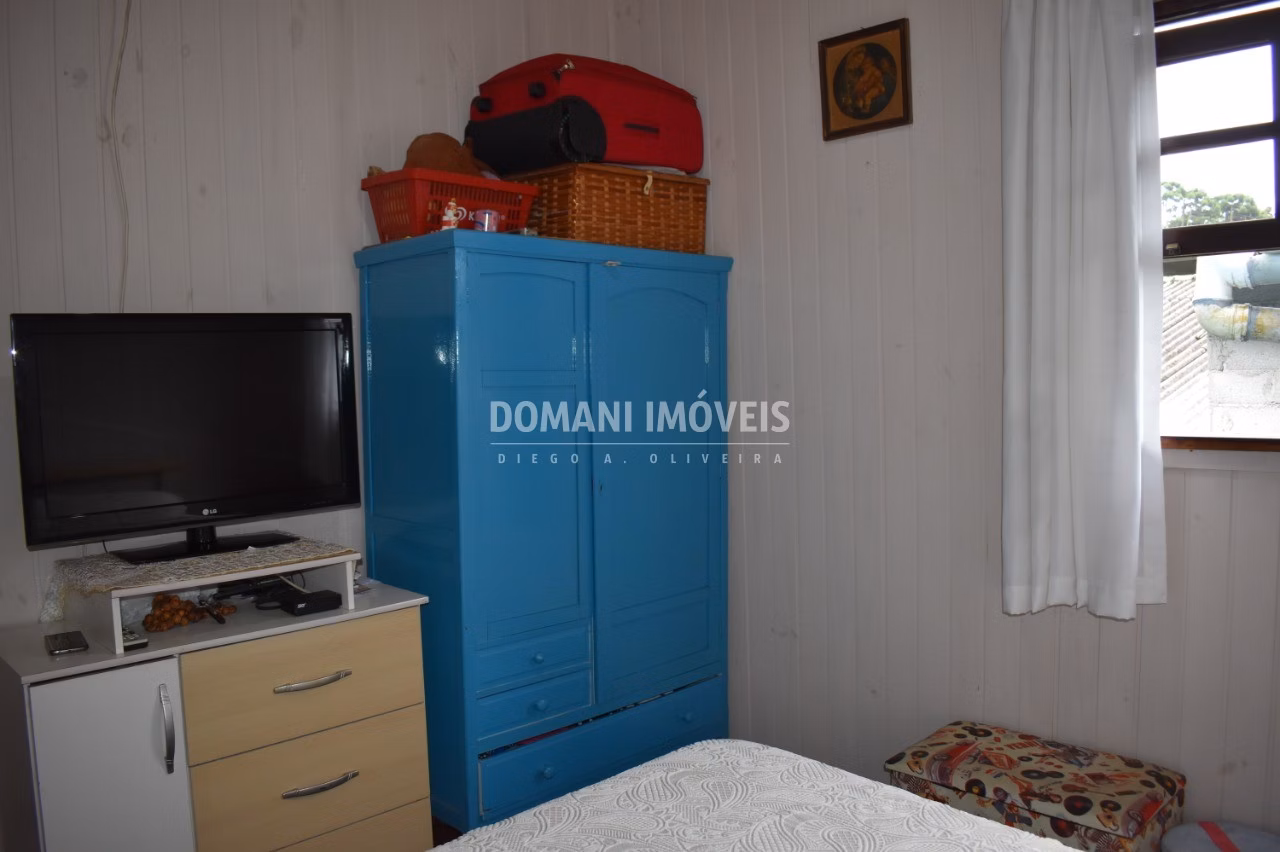 Casa de 350 m² em Campos do Jordão, SP