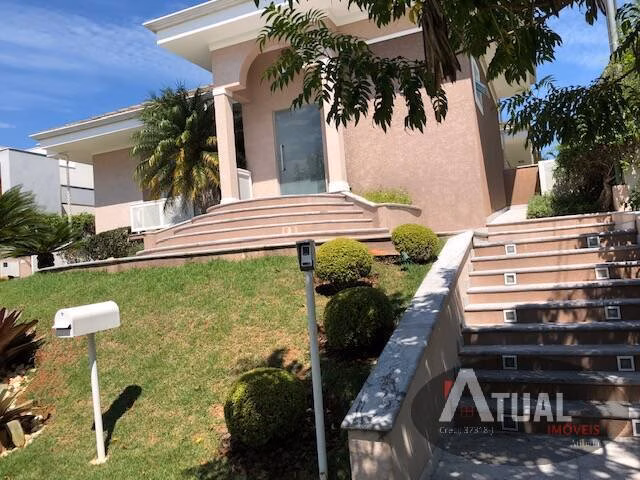 Casa de 570 m² em Bragança Paulista, SP