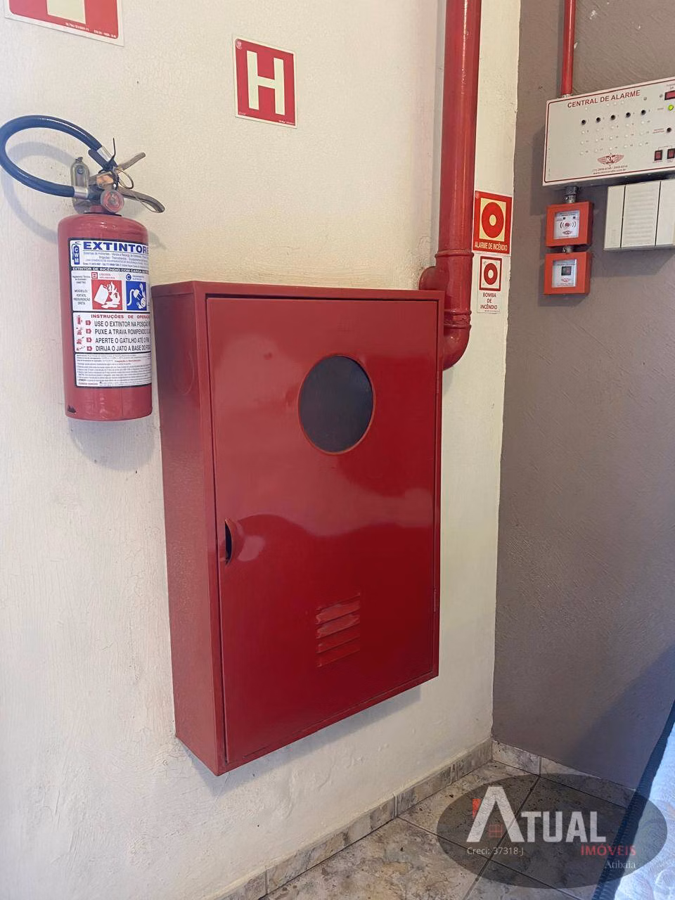 Comercial de 750 m² em Atibaia, SP