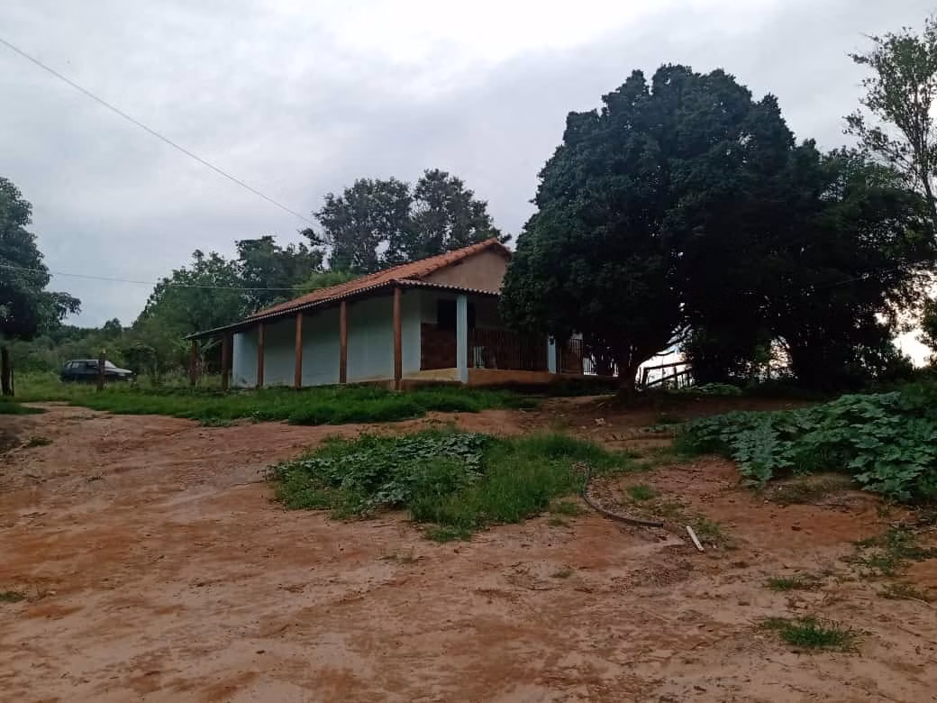 Sítio de 34 ha em Angatuba, SP
