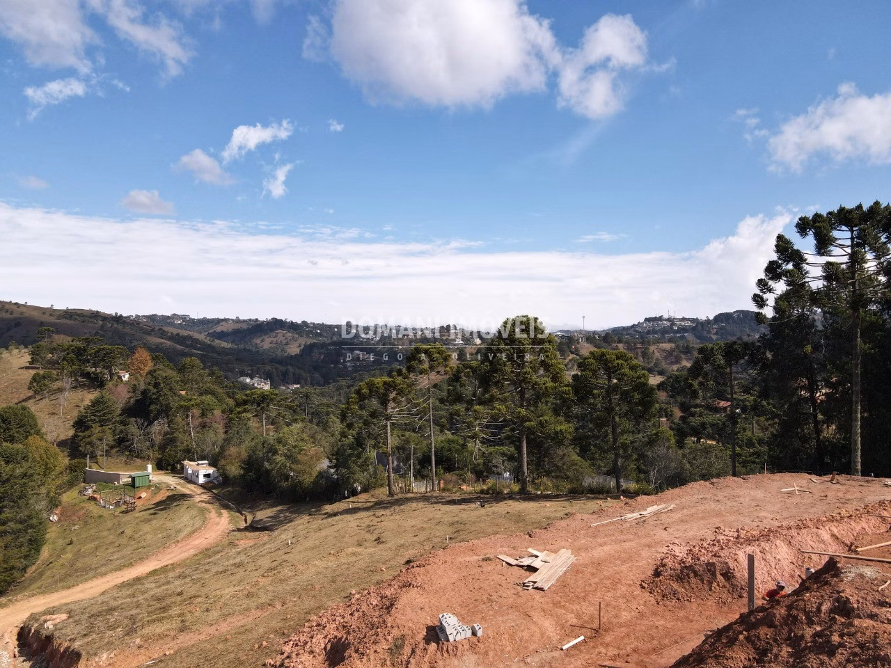 Casa de 1.000 m² em Campos do Jordão, SP