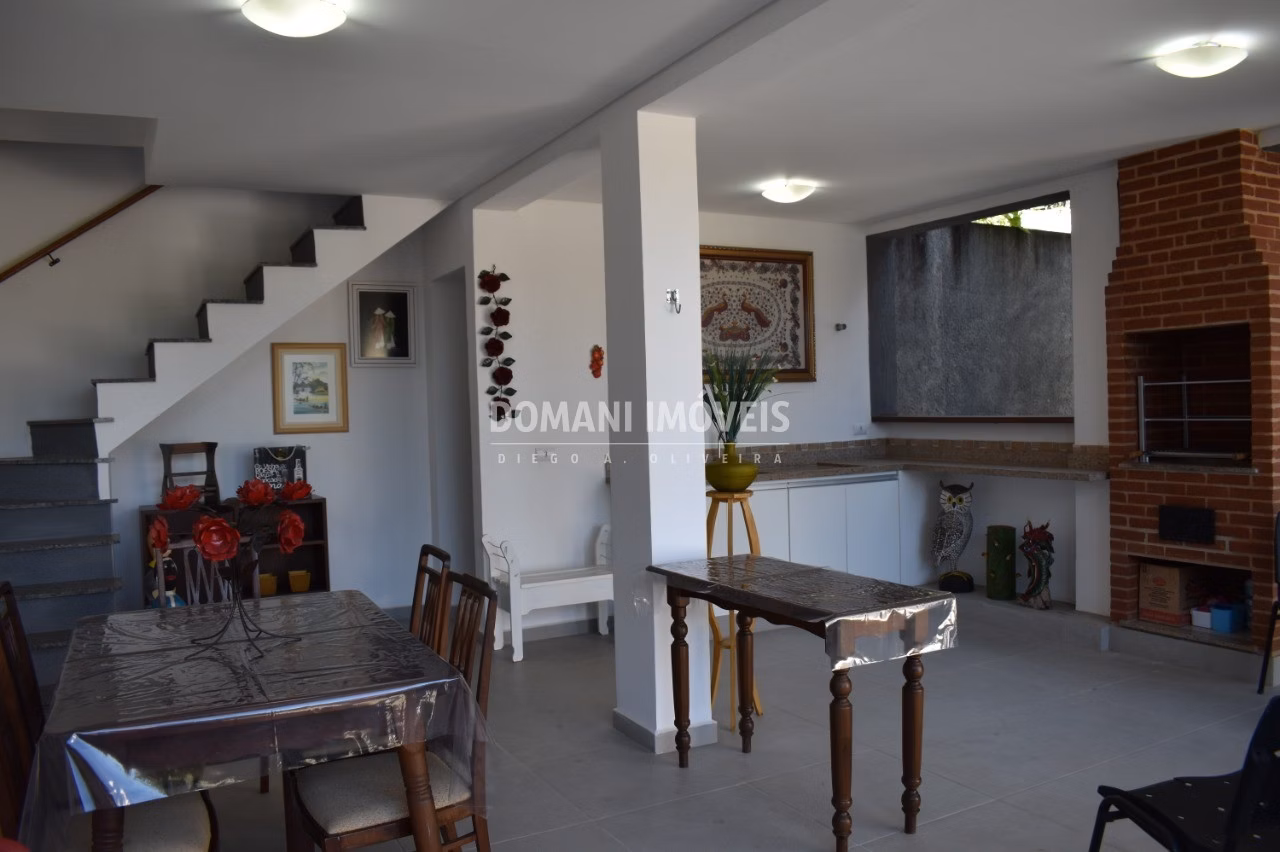 House of 690 m² in Campos do Jordão, SP, Brazil