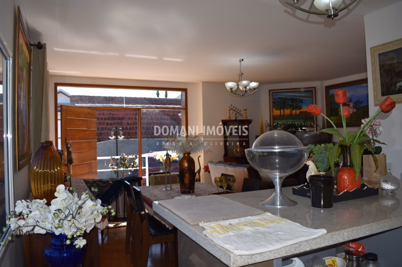 House of 690 m² in Campos do Jordão, SP, Brazil
