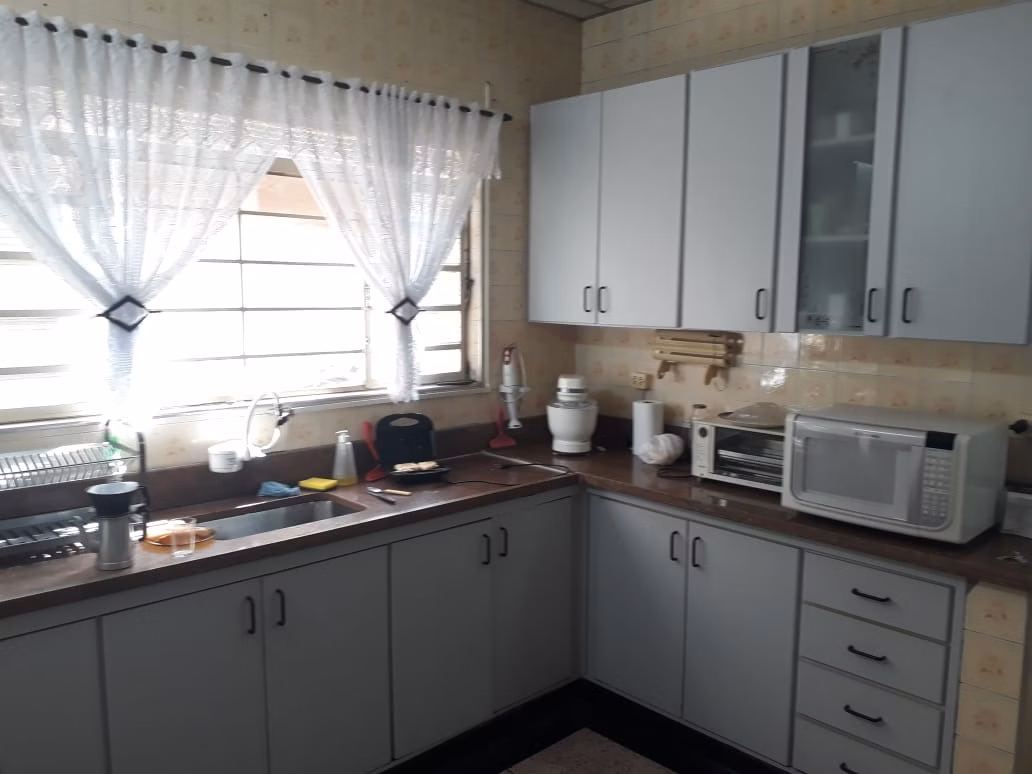Casa de 300 m² em Americana, SP