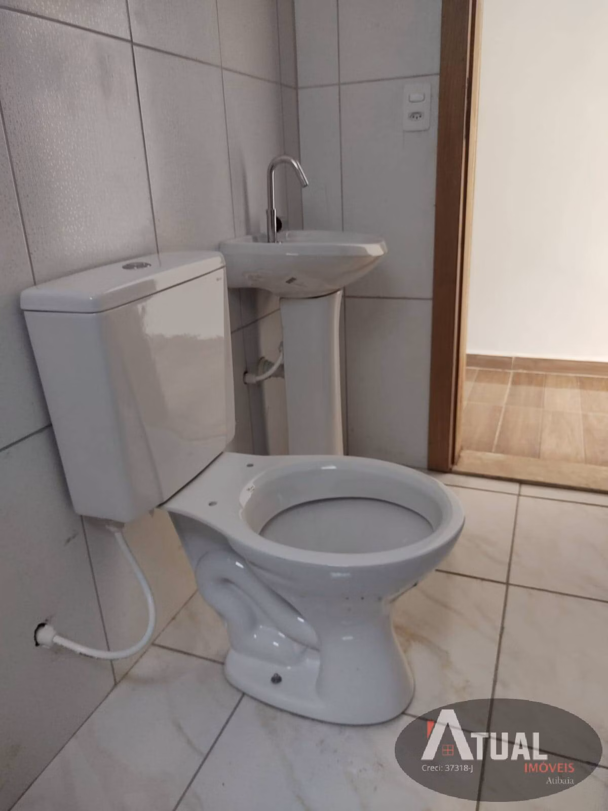 Casa de 225 m² em Mairiporã, SP
