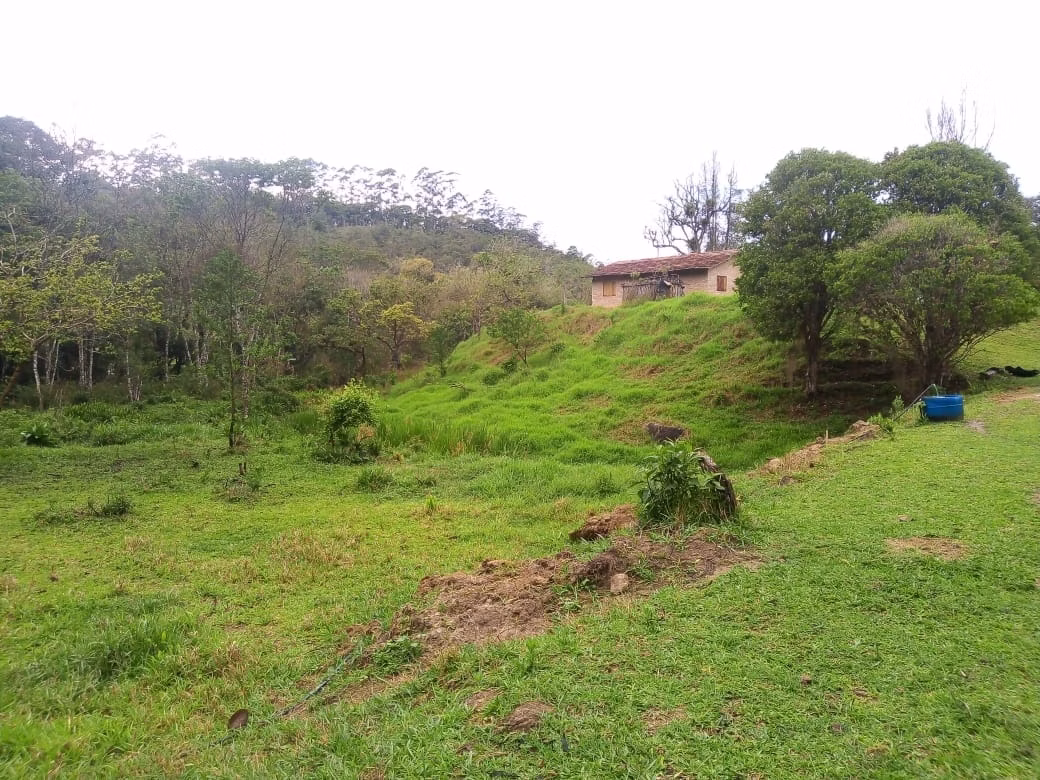 Sítio de 19 ha em Paraibuna, SP