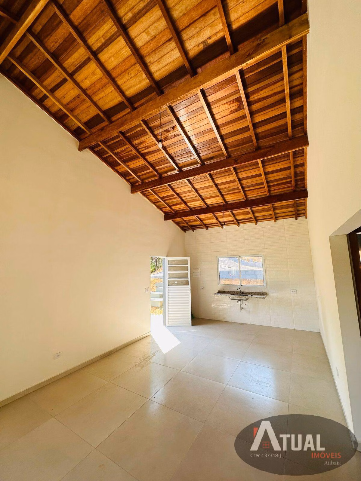 Chácara de 1.454 m² em Mairiporã, SP