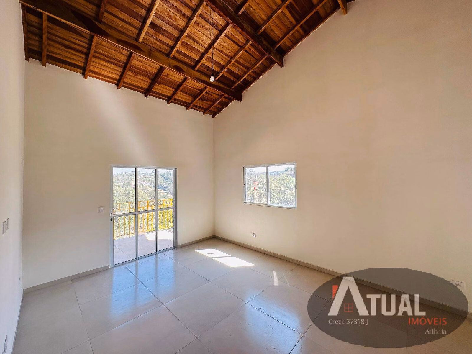 Chácara de 1.454 m² em Mairiporã, SP